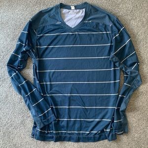 Mens Lululemon shirt